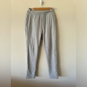 Vuori pants size medium